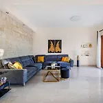 Villa Hg07 Adjacent To Aphrodite Hills- Private Pool, Large Terrace