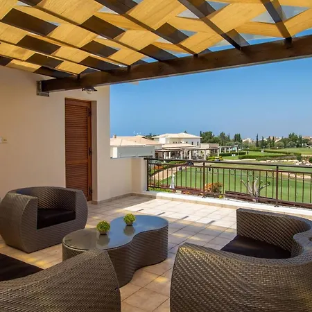 Villa Aphrodite Hills- Private Pool Villa, Large Terrace Hg07