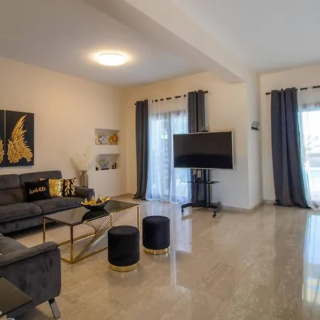 Aphrodite Hills- Private Pool Villa, Large Terrace Hg07 * Kouklia