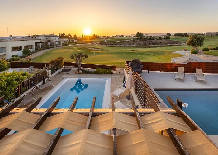 Hg07 Adjacent To Aphrodite Hills- Private Pool, Large Terrace *