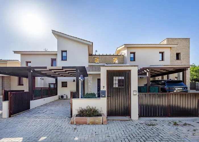 Hg07 Adjacent To Aphrodite Hills- Private Pool, Large Terrace Vila Kouklia