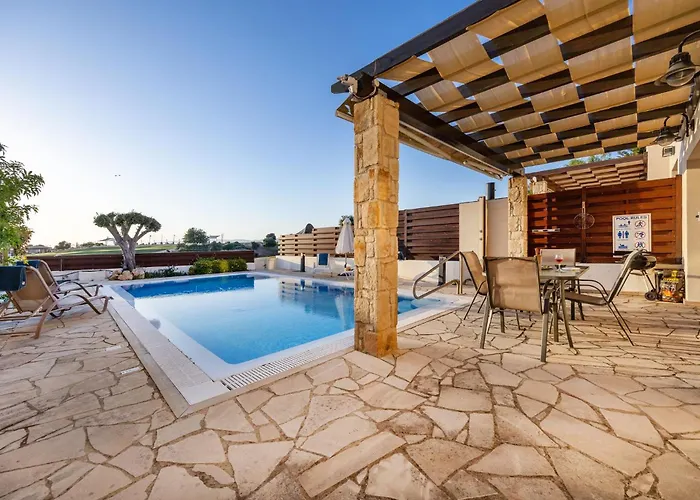 Hg07 Adjacent To Aphrodite Hills- Private Pool, Large Terrace Vila Kouklia