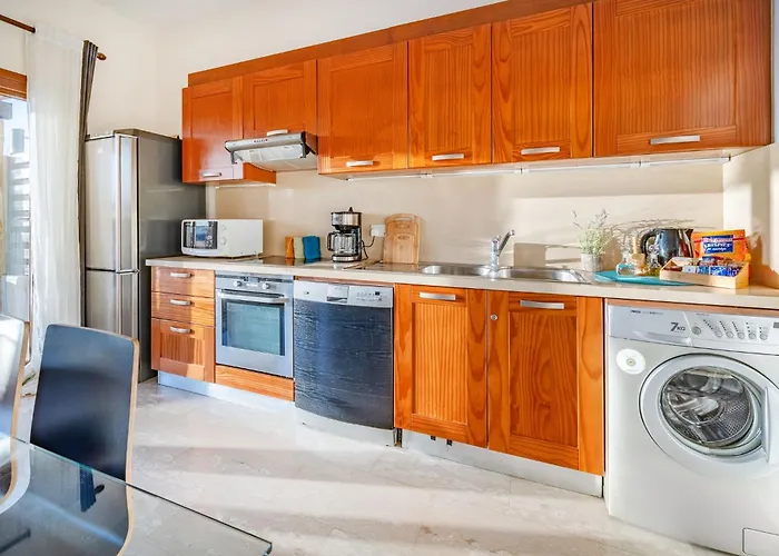 Hg07 Adjacent To Aphrodite Hills- Private Pool, Large Terrace