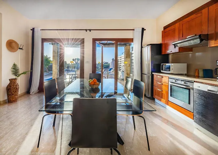 Hg07 Adjacent To Aphrodite Hills- Private Pool, Large Terrace Villa